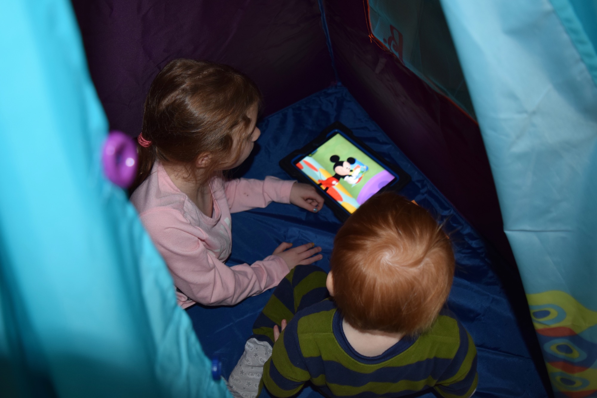 04-11-2016-redheads photo